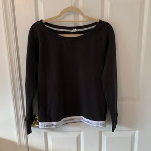 Calvin Klein cropped crew neck sweatshirt black